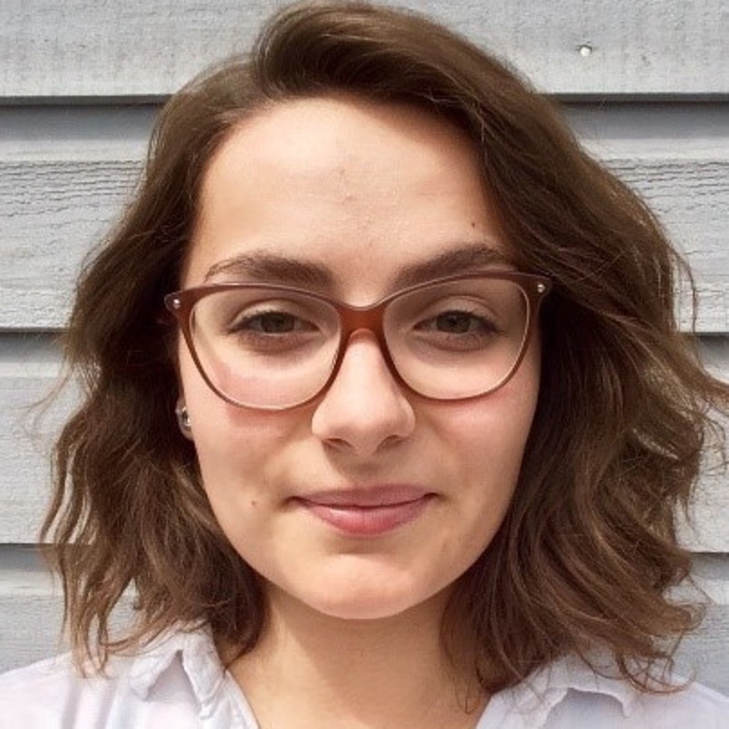 h-l-ne-heitmann-customer-service-team-manager-wayfair-xing