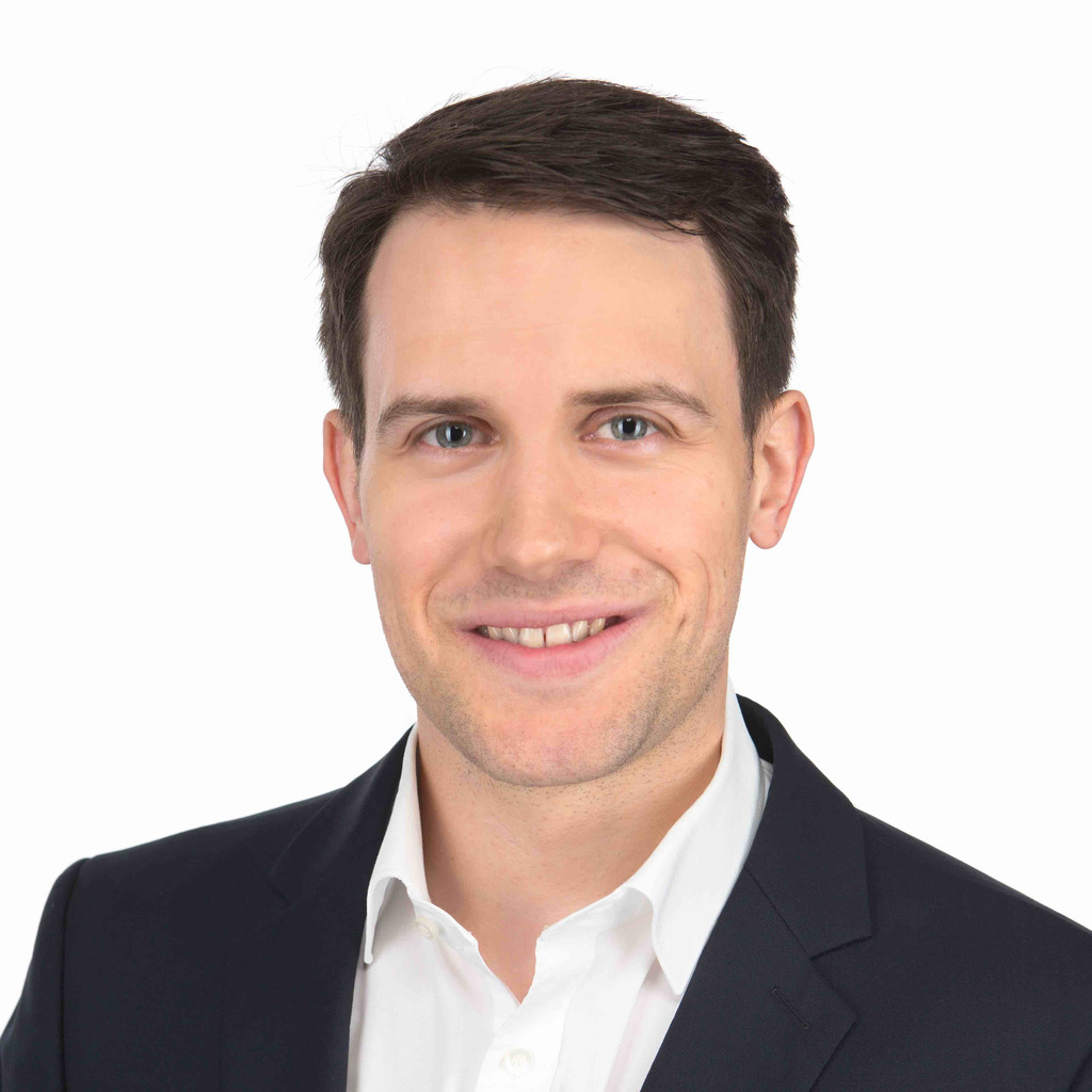 Dr. Christopher Kurzhals Project Director Corporate Strategy Rolls