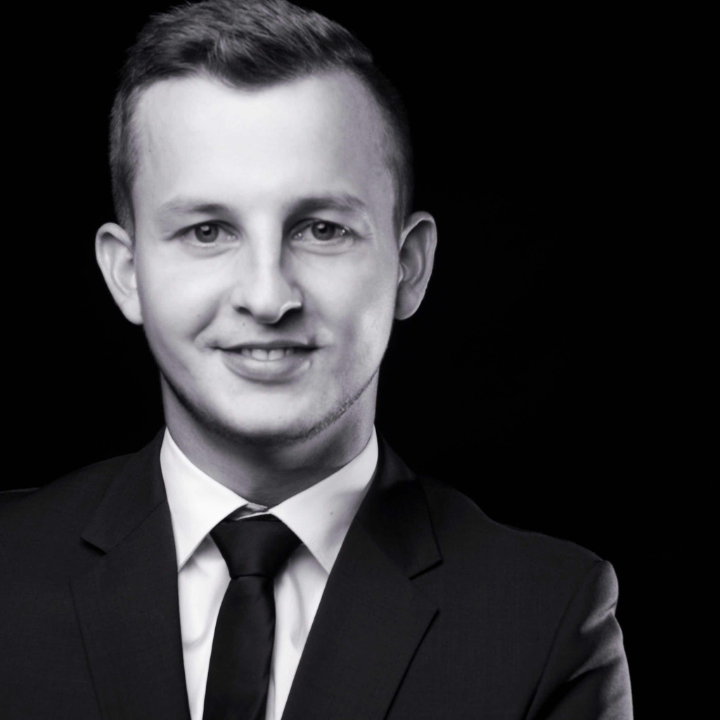 mauricio-gerth-senior-portfolio-associate-pimco-xing