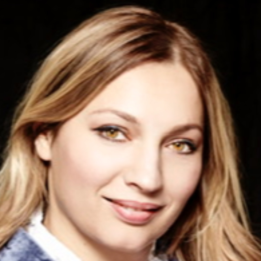 Elena Albertin Geschäftsführerin Nadegda GmbH XING