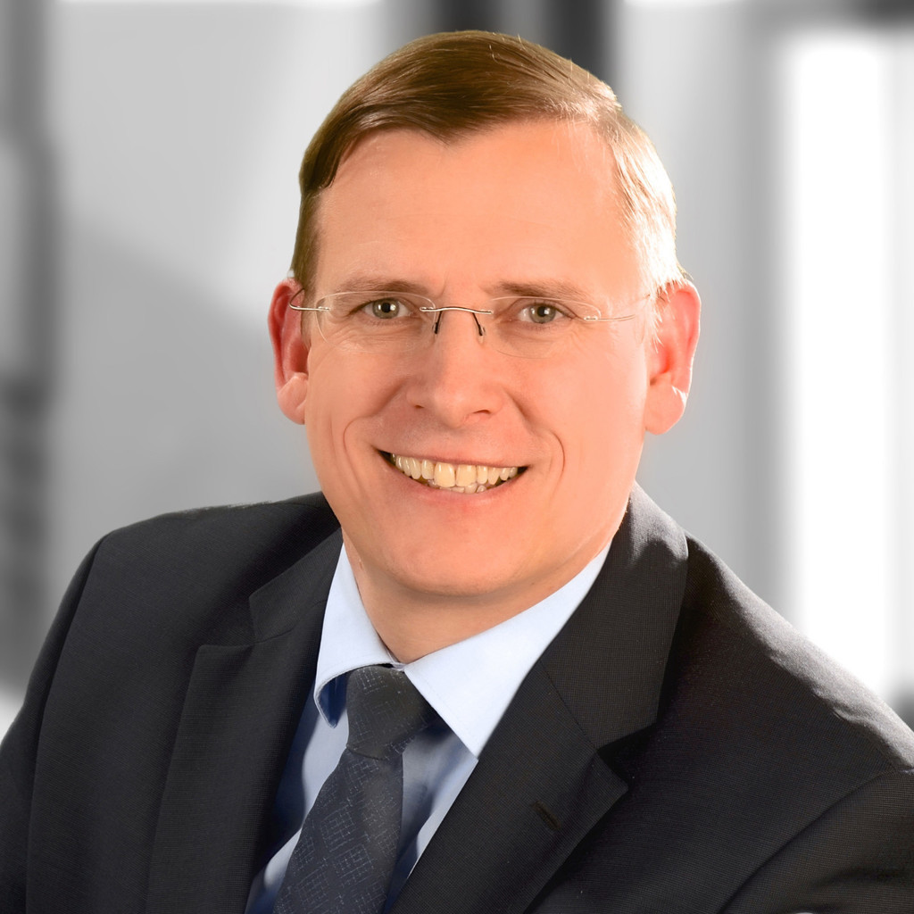 Arne Hamann in der Personensuche von Das Telefonbuch