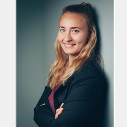 Julia Gerlach
