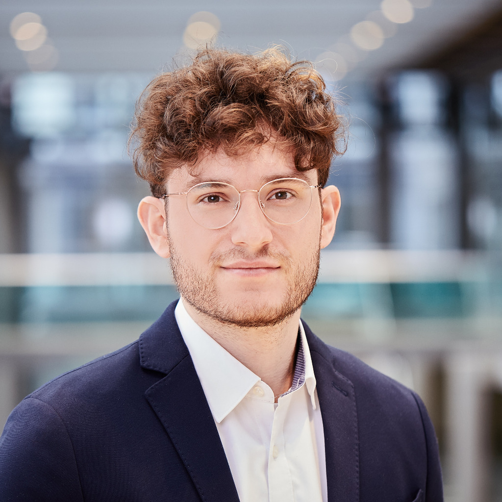 Tim Rohlfs Senior Consultant EY (Ernst & Young) XING