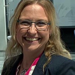 Janine Petzold