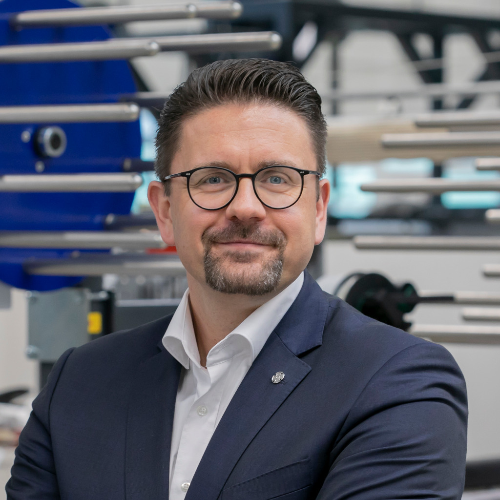 Dennis Behnken Geschäftsführer/ Managing Director Herzog GmbH XING