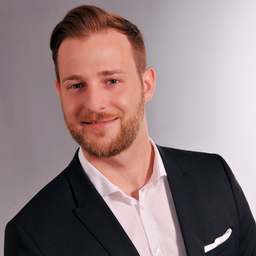 André Lenzen-Pelzer
