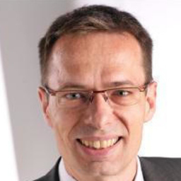 Dr. Lars Fischer