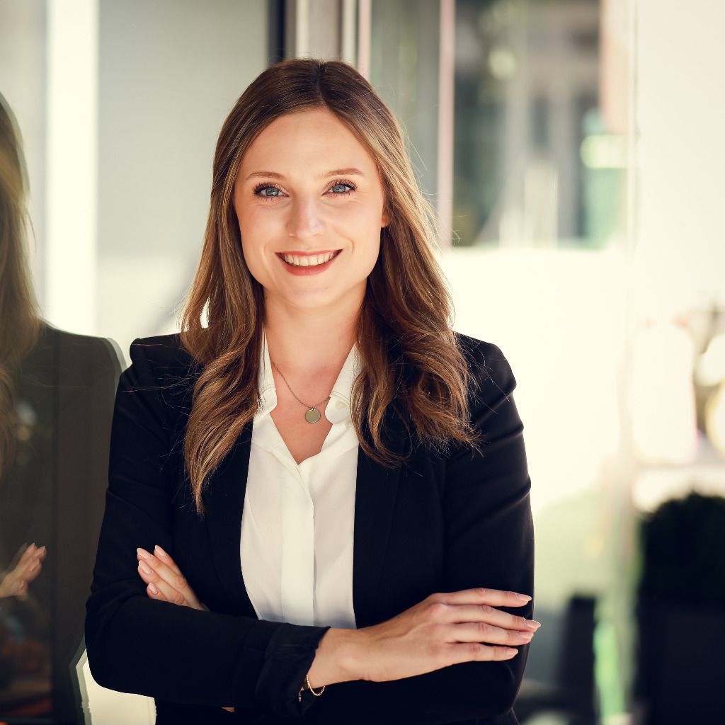 Alina Stöhr - Customer Success Manager - Demodesk GmbH - XING