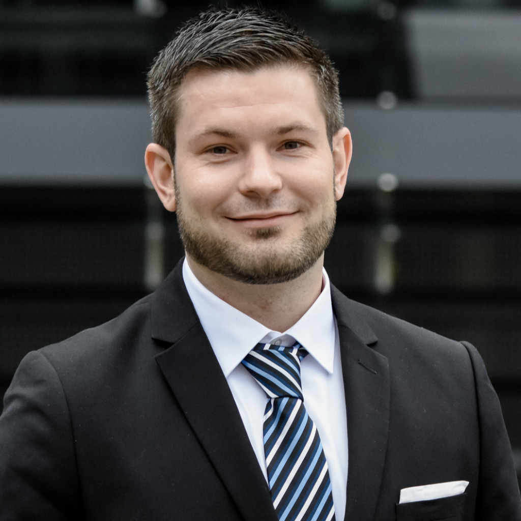 Philipp Schmadtke Berater INFORA GmbH XING