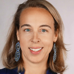 Mag. Theresa Sternbach