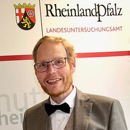 Dr. Lars Jurzik