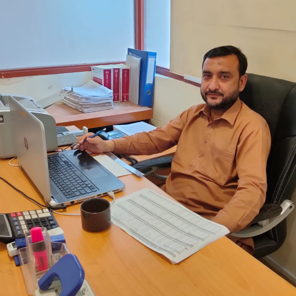 Arif Malik - ACCOUNTS MANAGER - OMNI GROUP OF COMPANIES | XING