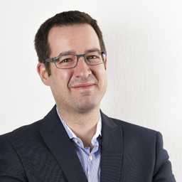 Marco Zollinger Leiter Strategie Multi Channel Management Zurcher Kantonalbank Xing