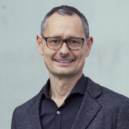 Dr. Holger Schubert