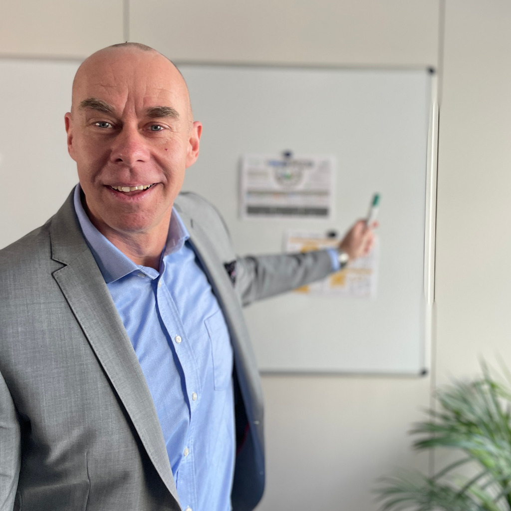 Mathias Roßnagel GärtnerHelfer Gemeindegärtnerei Waldbronn XING