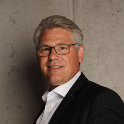 Dr. Kay Schimmelpfennig