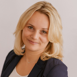Marion Holly