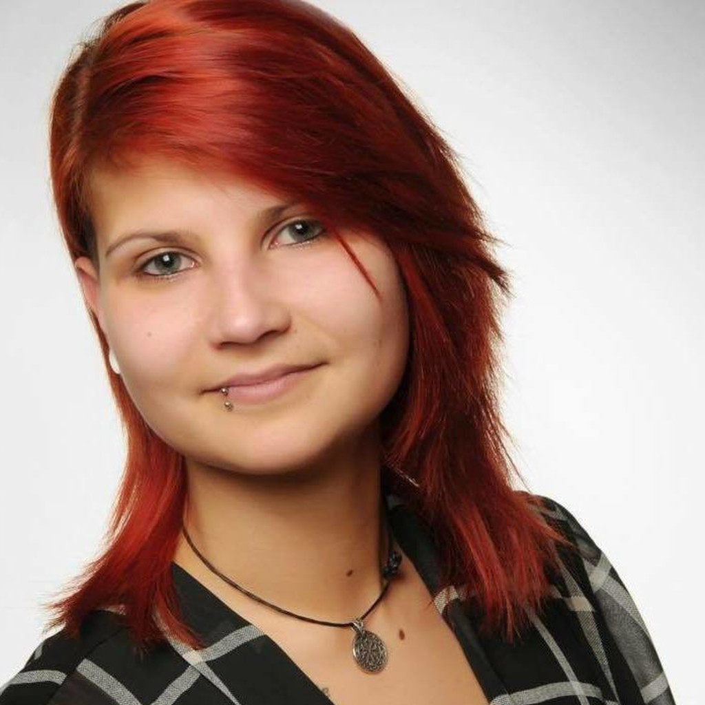 Claudia Mayer Sachbearbeiter Formel D GmbH XING