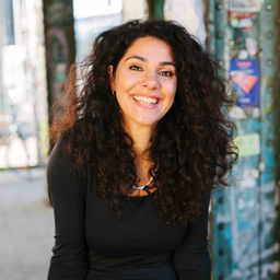 Arghavan Scholz
