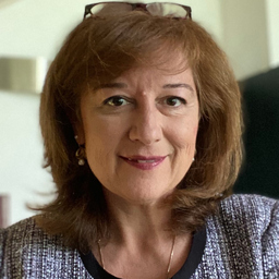 Dr. Sabine Ringlstetter