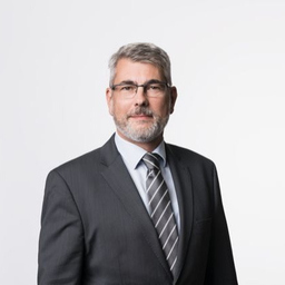 Dr. Peer Nils Schroeder