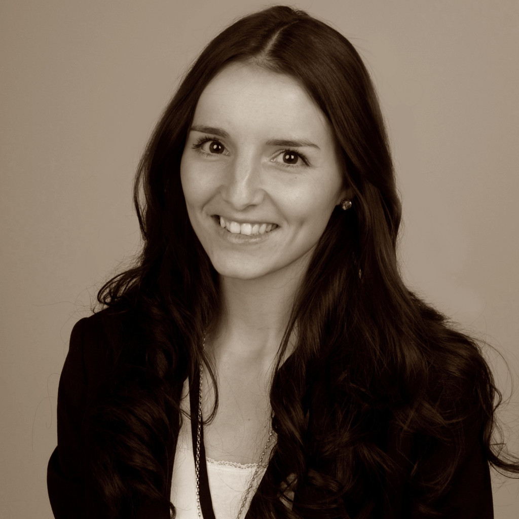Social Media Profilbild Jacqueline Klement München