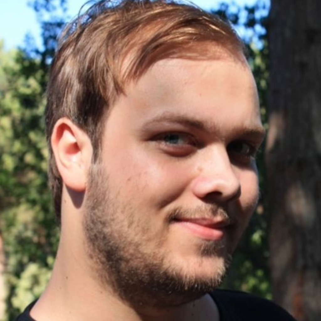 Ruslan Aliyev Management European School of Business XING