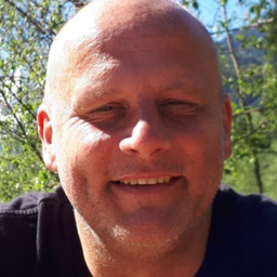 Karsten Thoms