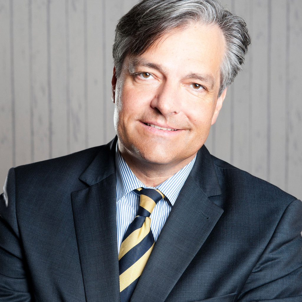 Andreas Kujawski Managing Director / Geschäftsführer Savino Del