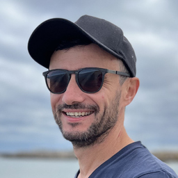 Daniel Simon