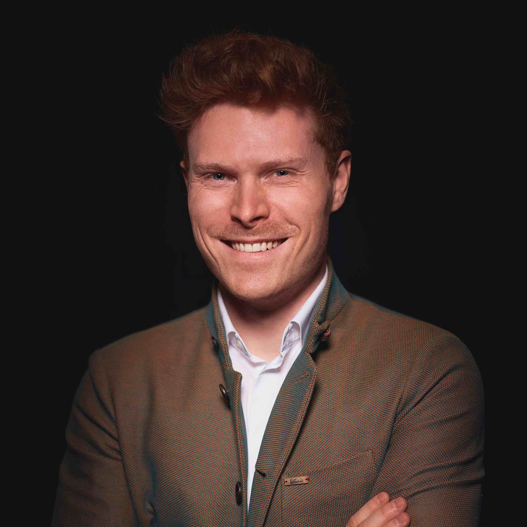 Fabian Bösch Einkäufer Embedded Software Dr. Ing. h.c. F. Porsche