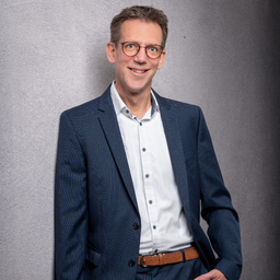 Dr. Thorsten Sahm