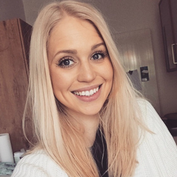 Laura Nuhn