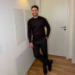 Chrisparas.Official Paras