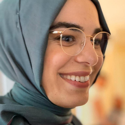 Esra Varlıoğlu
