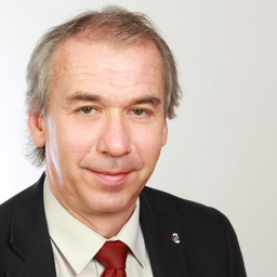 Dr. Thomas Hahn