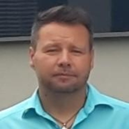 Adam Dziallach