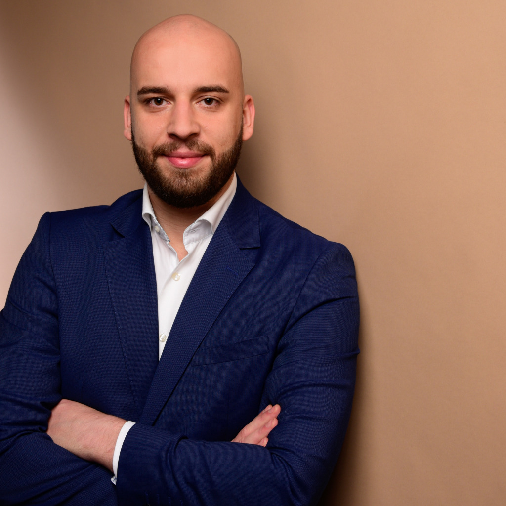 Aykan Kurtkan Teilprojektleiter Zulassung Schienenfahrzeuge Siemens