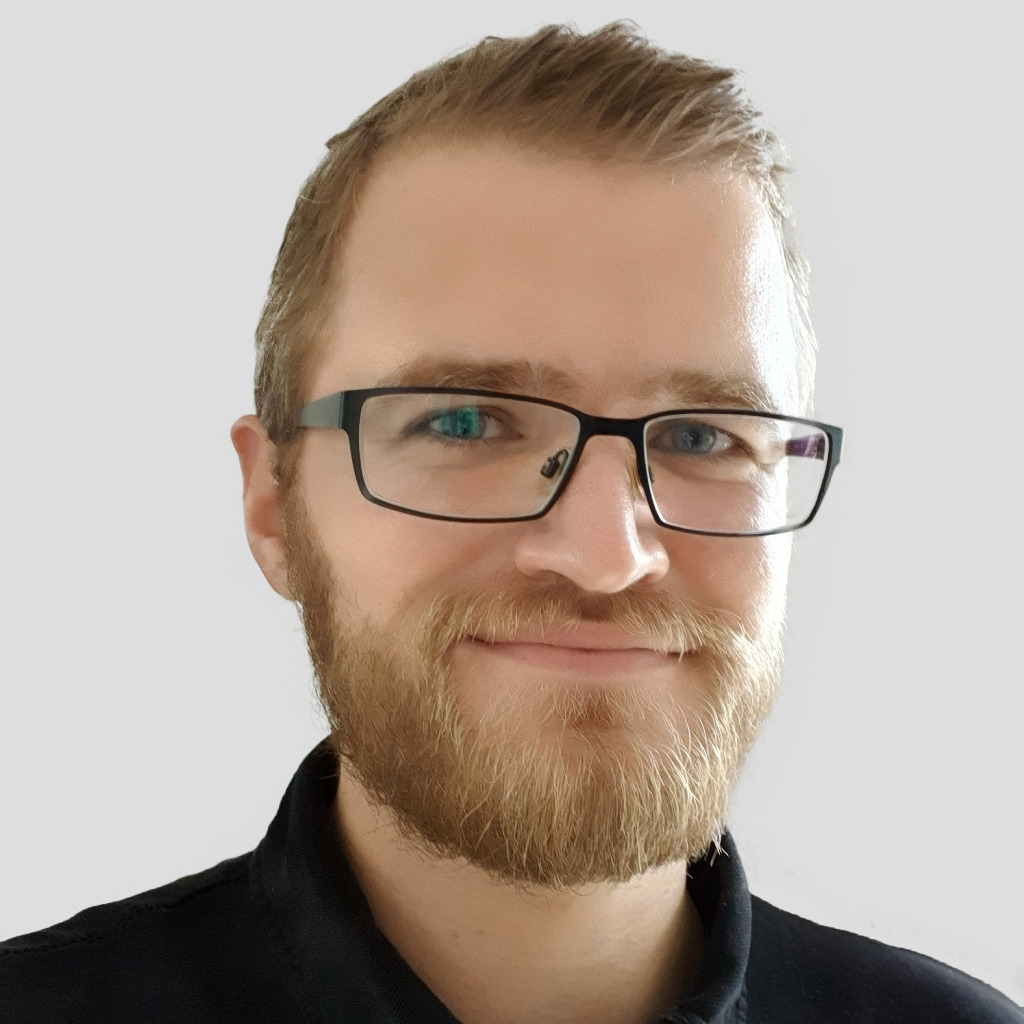 Christian Möller IT Senior Systemmanager Datacenter / Data Management