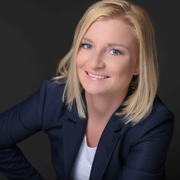 Jacqueline Syllwasschy