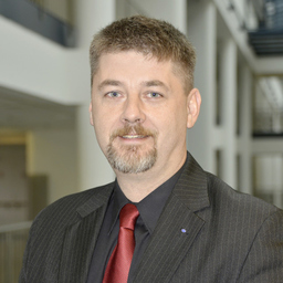 Matthias Stolze