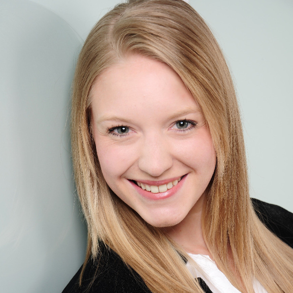 Sylvia Basch Tierärztin Mobile Tierarztpraxis für Pferdeosteopathie