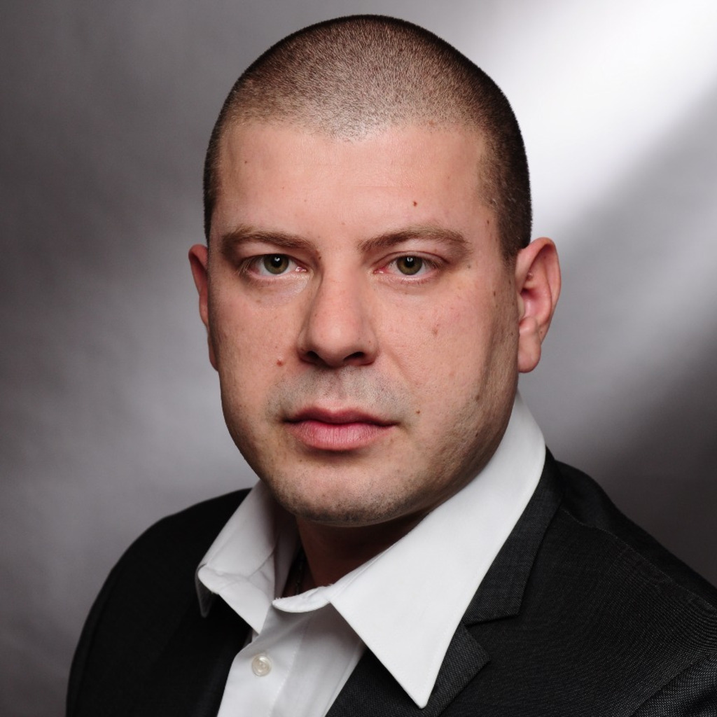 Michael Krez Technischer Schichtleiter SMTPOOL Continental