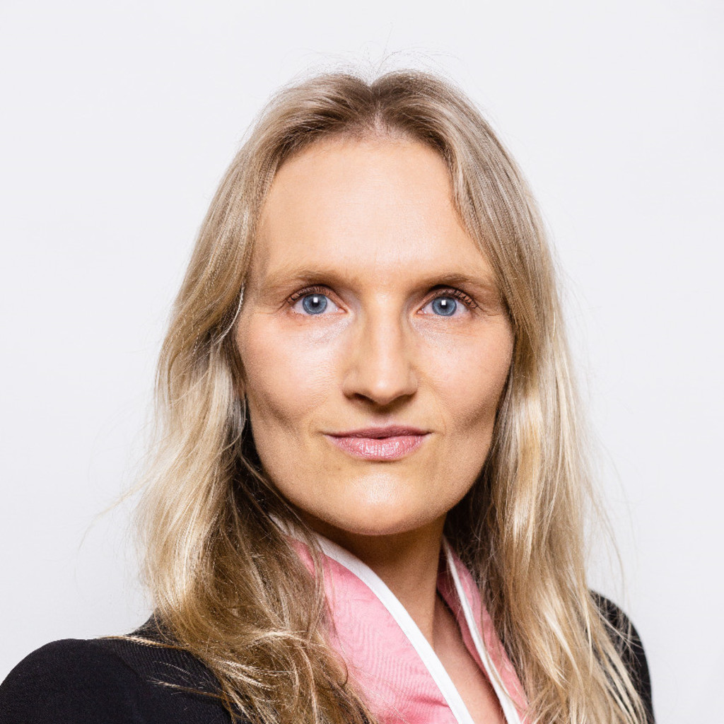 Social Media Profilbild Yvonne Quint Kronberg im Taunus
