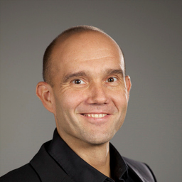 Uwe Kämpfer