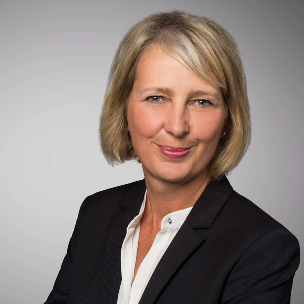 Birgit Marquardt Leiterin Geschäftskunden Filiale Köln Andreaskloster Deutsche Bank Pgk Ag 