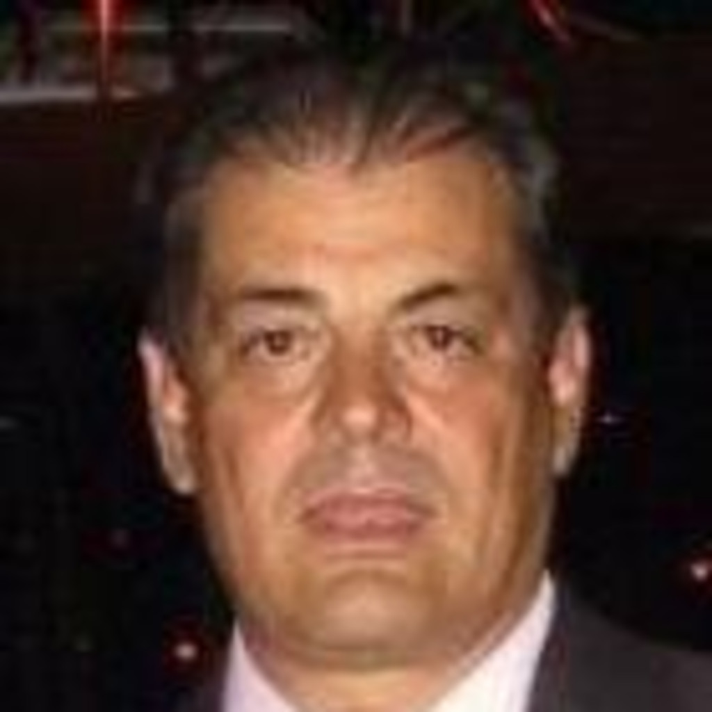 Diego Domínguez Dtor. Internacional Ventas Cristian Lay XING