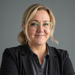 Michèle Nicole Makowski