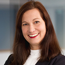 Dr. Sandra Schumann