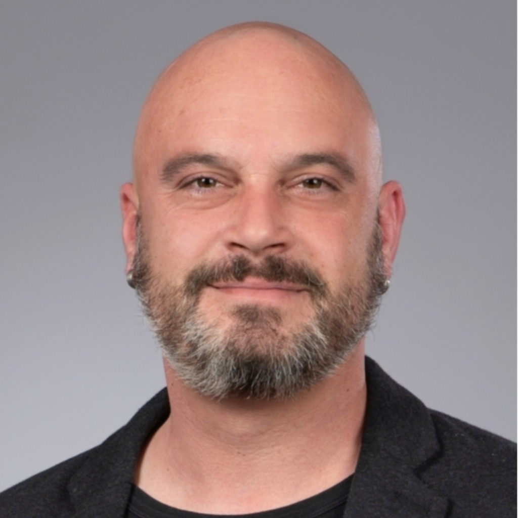 Marc Blum Teamlead People Management Pacura med GmbH XING